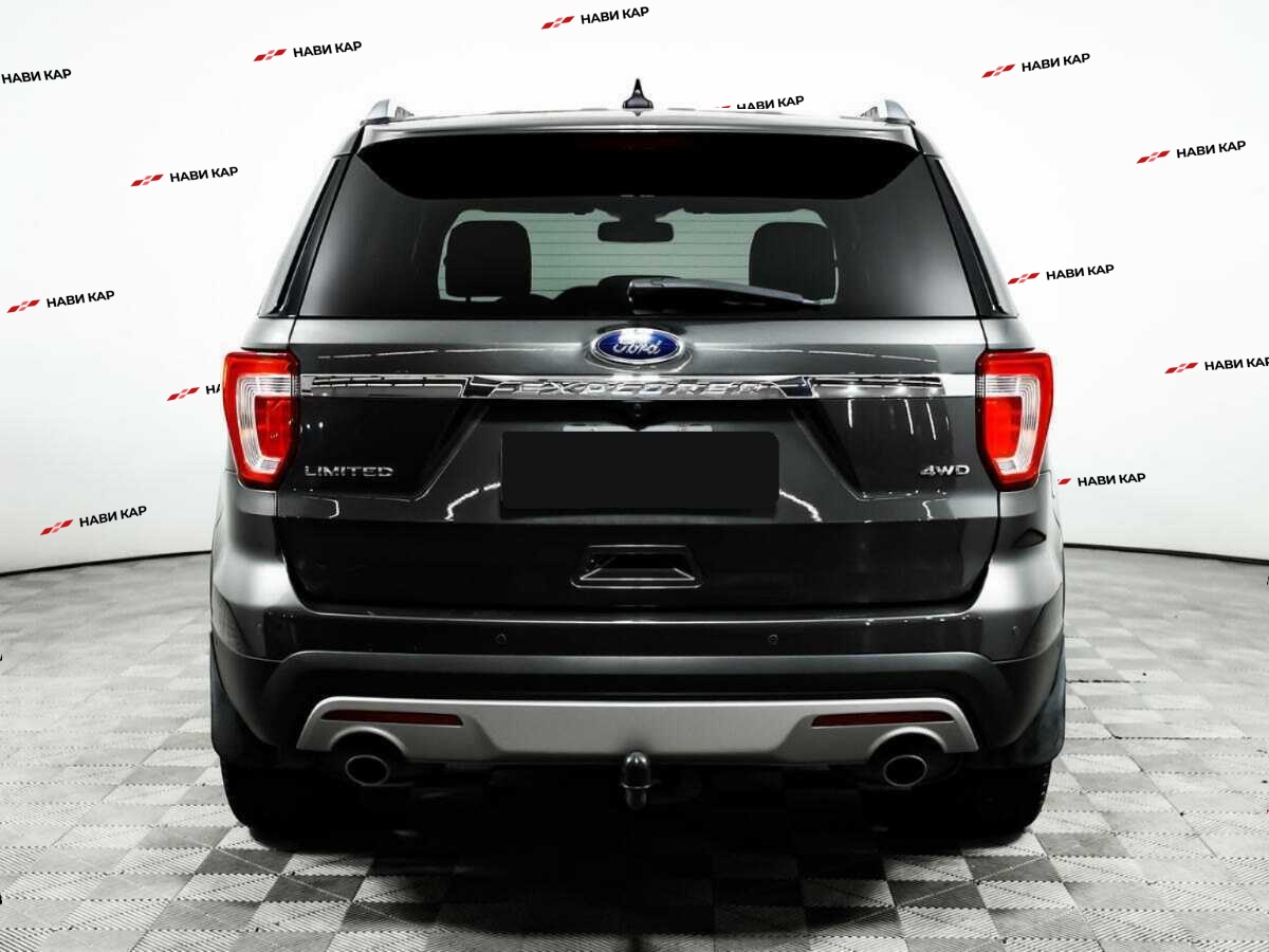Ford Explorer с пробегом — 2017 год. Фото: #4