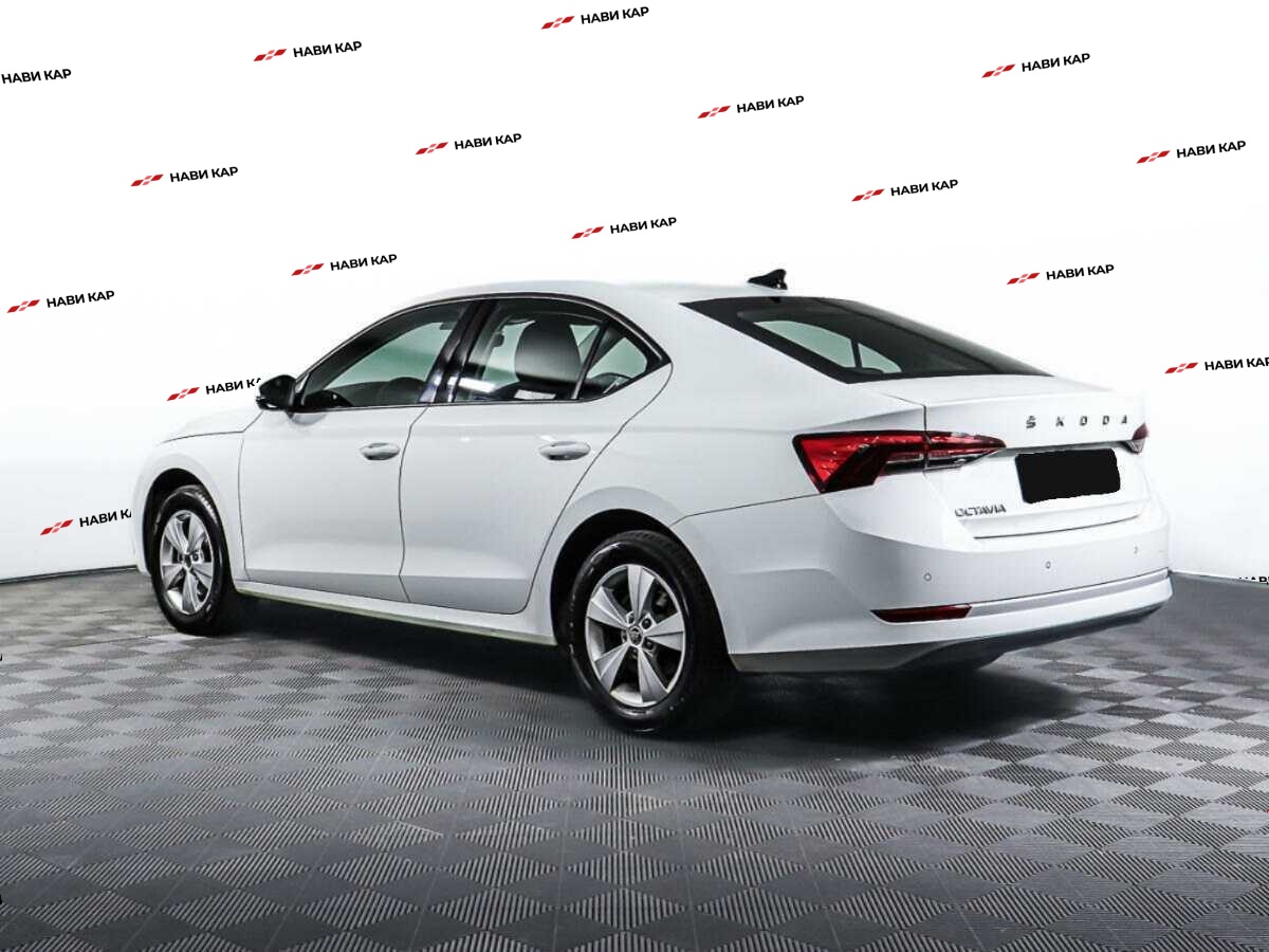 Skoda Octavia с пробегом — 2021 год. Фото: #6