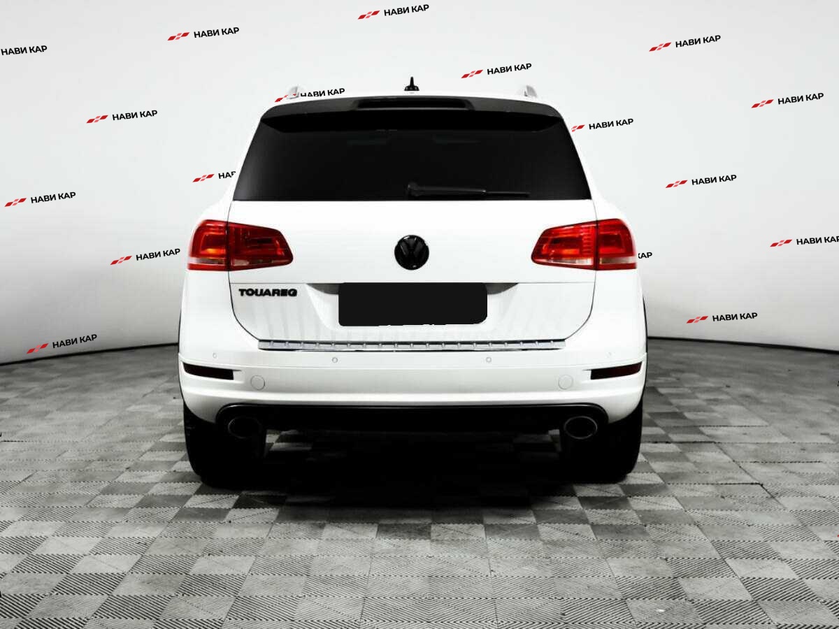 Volkswagen Touareg с пробегом — 2012 год. Фото: #5