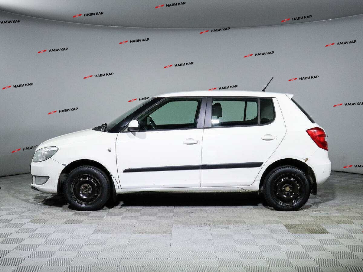 Skoda Fabia с пробегом — 2014 год. Фото: #7