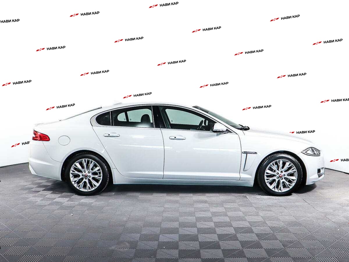 Jaguar XF с пробегом — 2014 год. Фото: #3