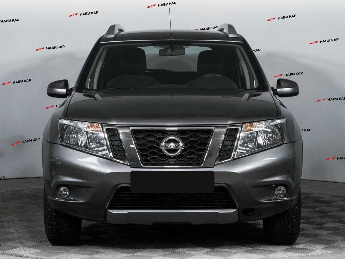 Nissan Terrano с пробегом — 2020 год. Фото: #1