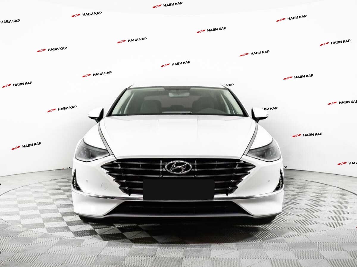 Hyundai Sonata с пробегом — 2020 год. Фото: #1