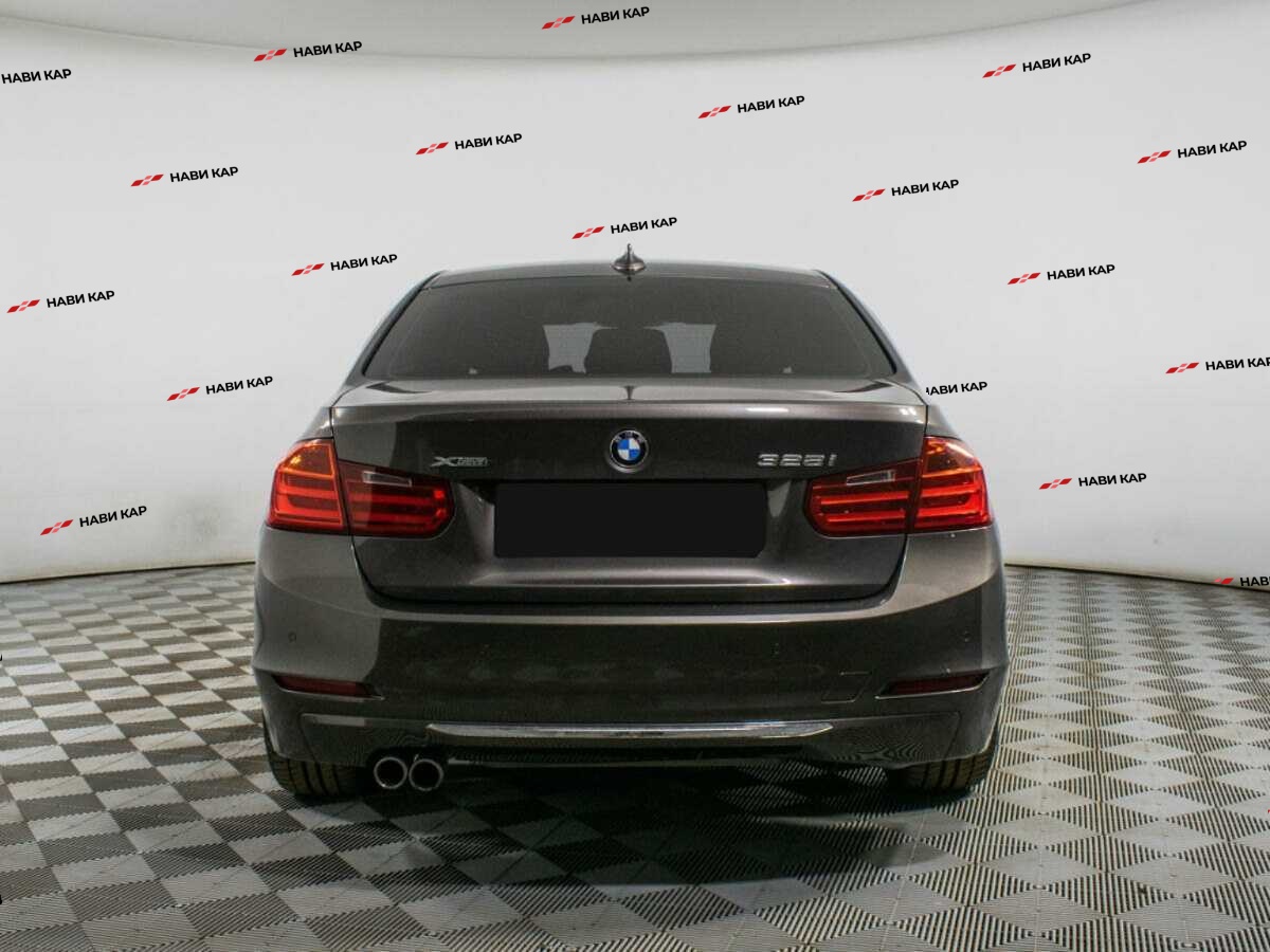 BMW 3 серии с пробегом — 2013 год. Фото: #5