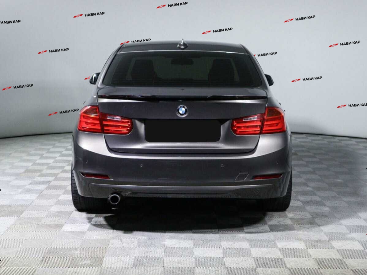 BMW 3 серии с пробегом — 2013 год. Фото: #4