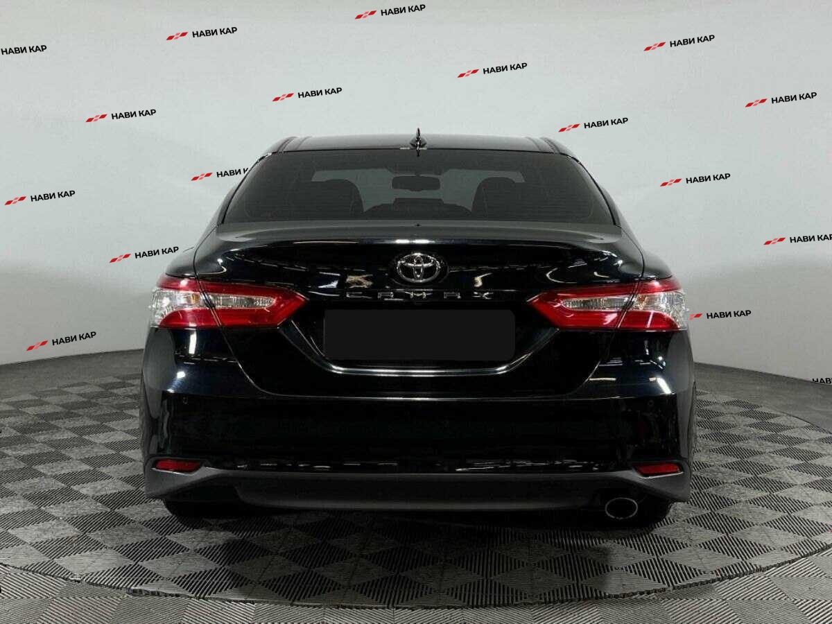 Toyota Camry с пробегом — 2019 год. Фото: #4