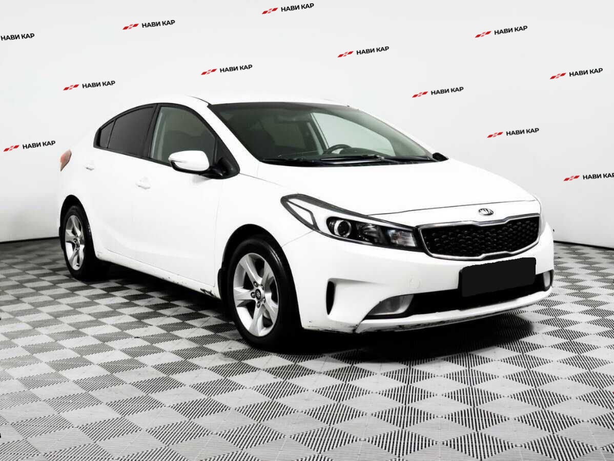 Kia Cerato с пробегом — 2017 год. Фото: #2