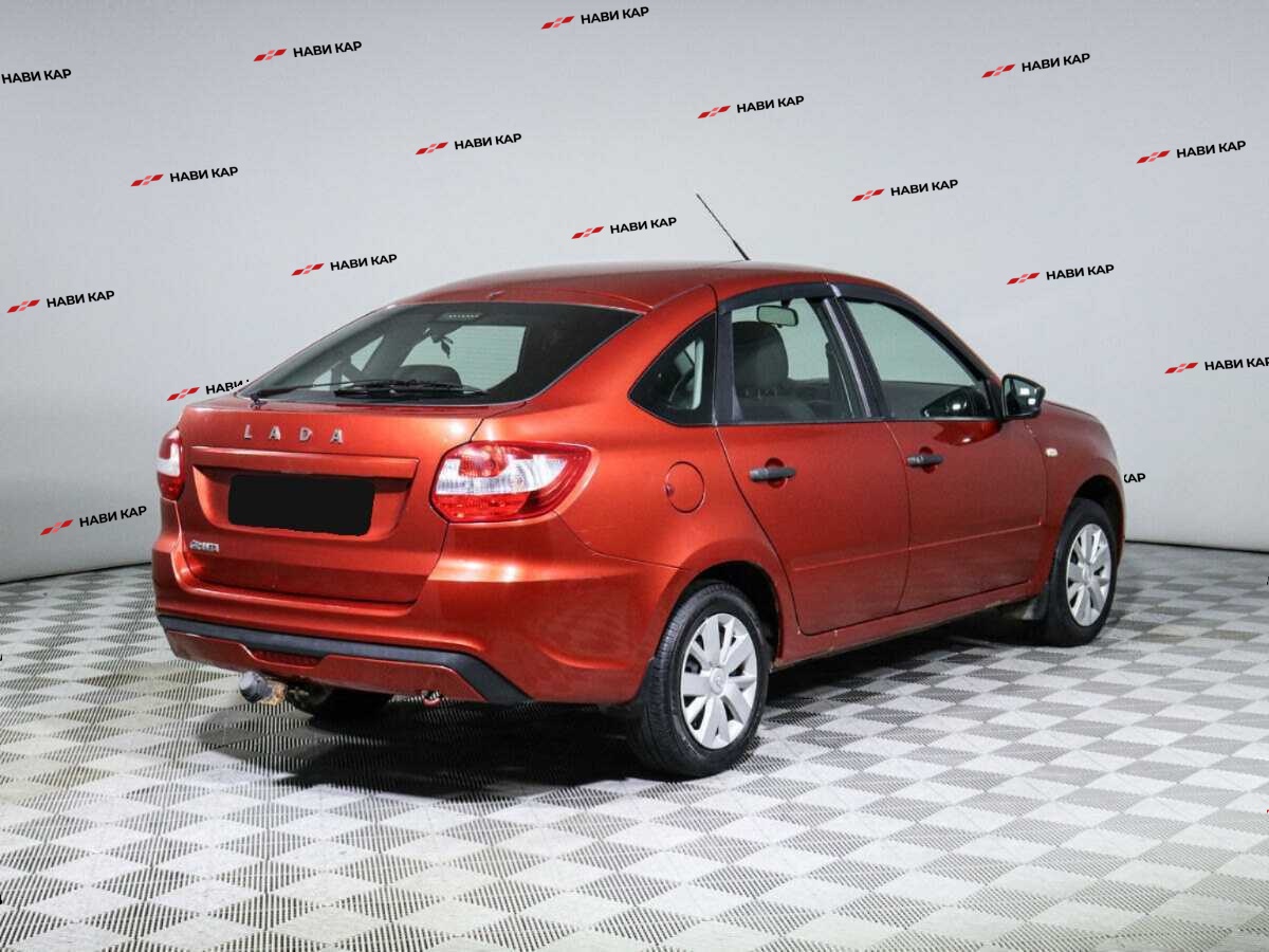 Lada (ВАЗ) Granta с пробегом — 2019 год. Фото: #3