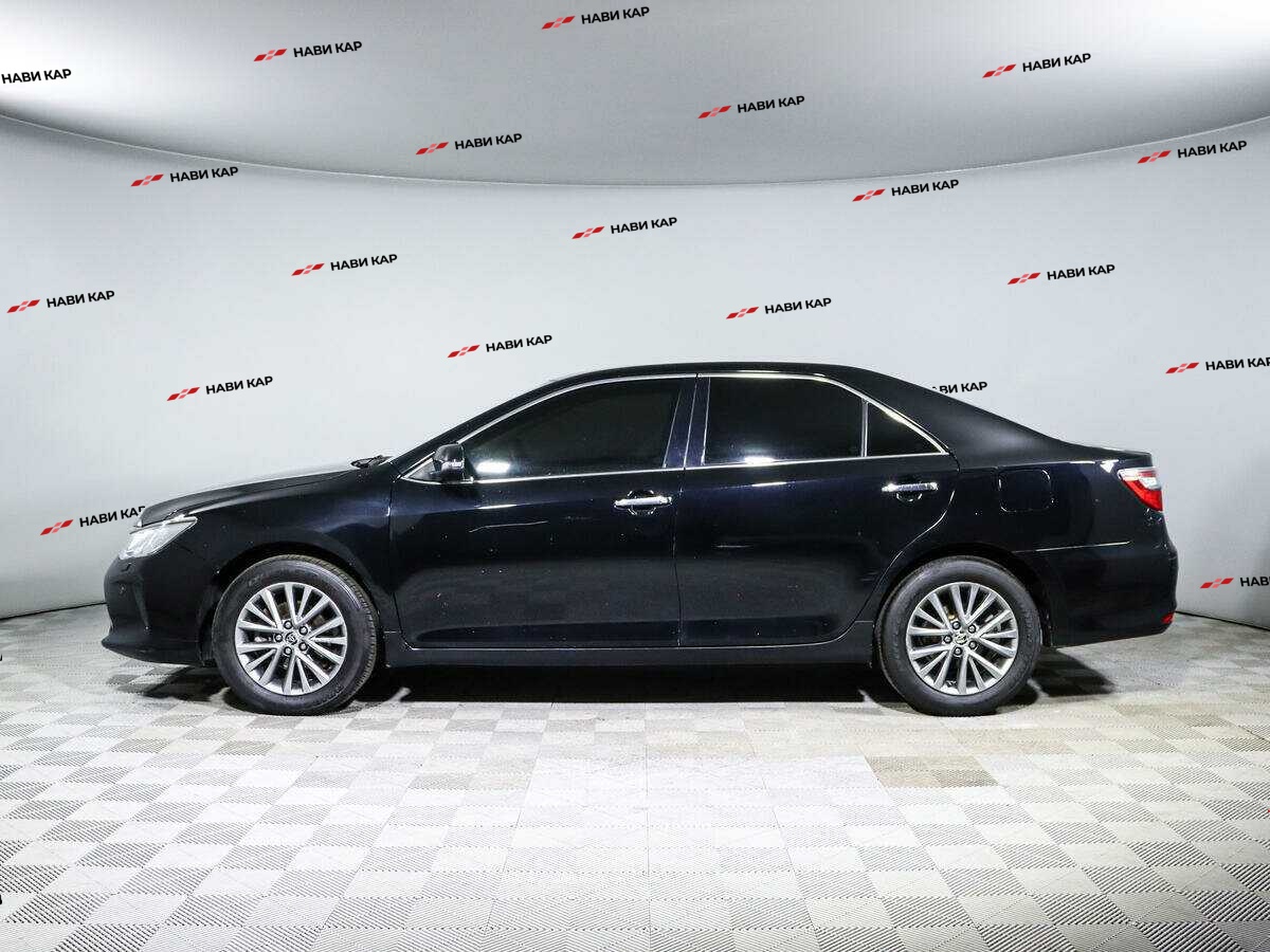 Toyota Camry с пробегом — 2016 год. Фото: #7