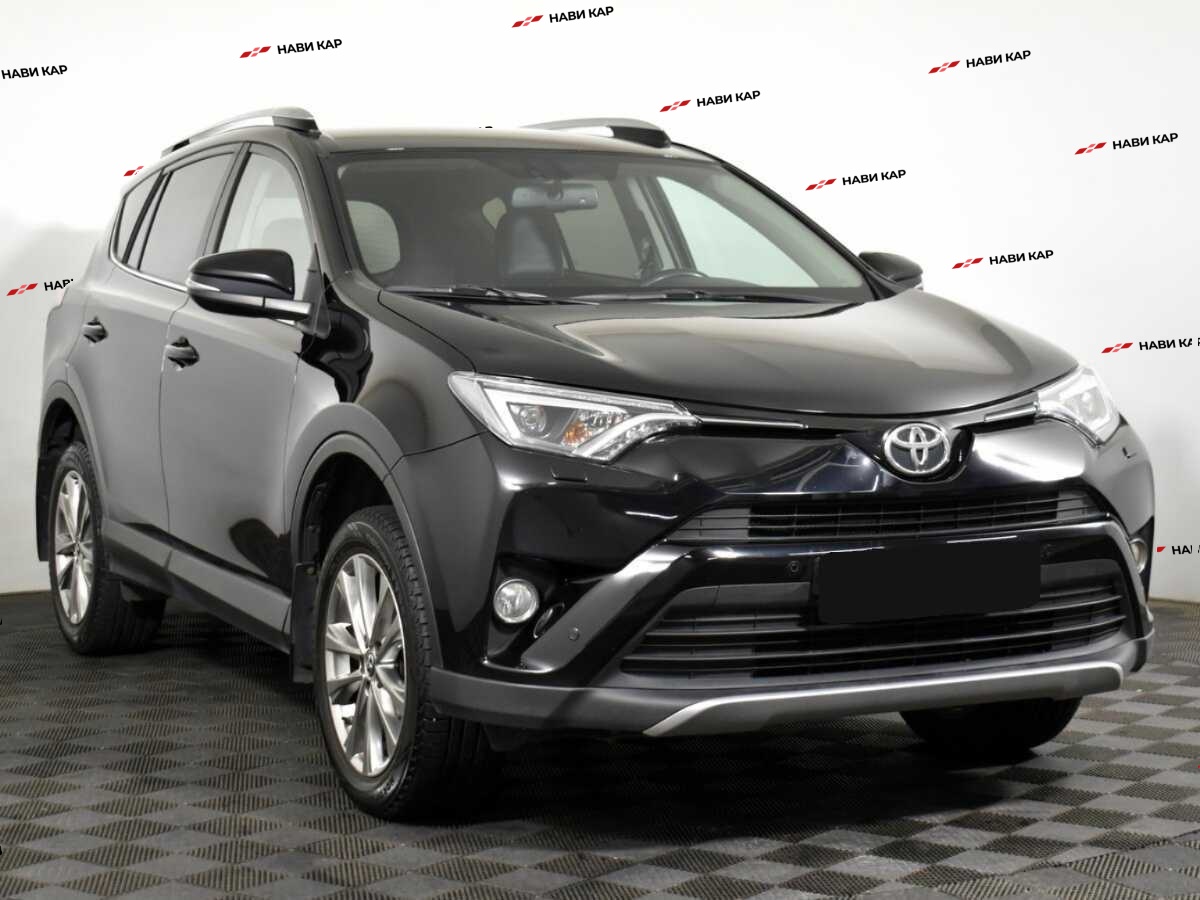 Toyota RAV4 с пробегом — 2018 год. Фото: #2
