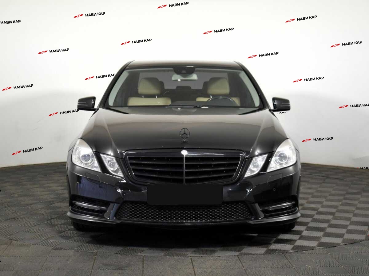 Mercedes-Benz E-Класс с пробегом — 2012 год. Фото: #1