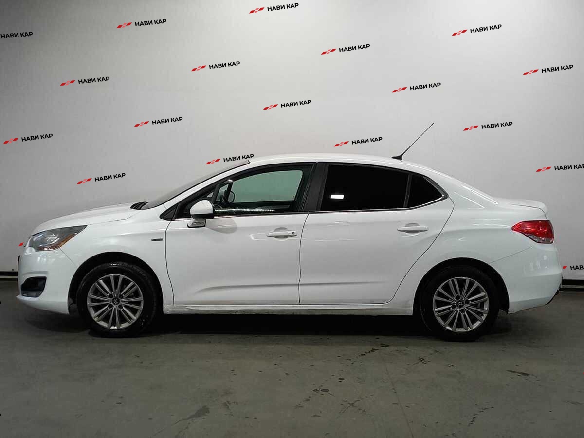 Citroen C4 с пробегом — 2015 год. Фото: #7