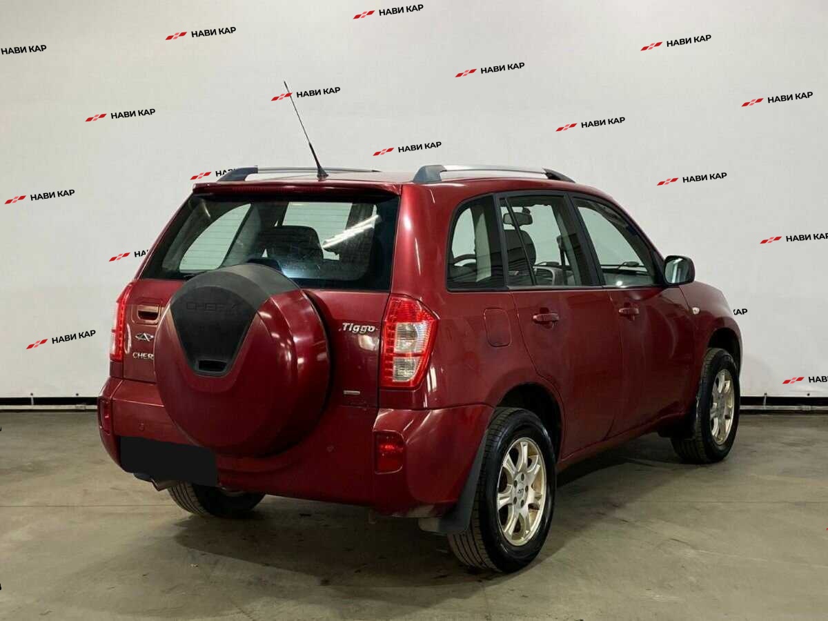 Chery Tiggo (T11) с пробегом — 2013 год. Фото: #4