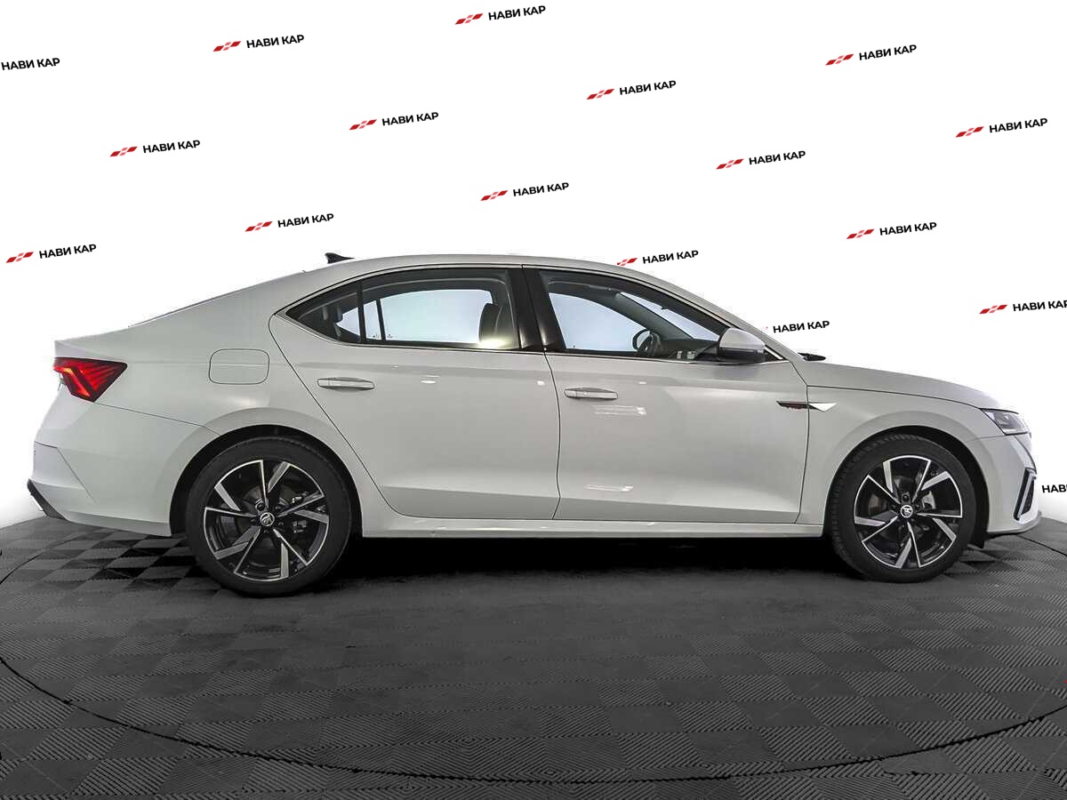 Skoda Octavia с пробегом — 2023 год. Фото: #3