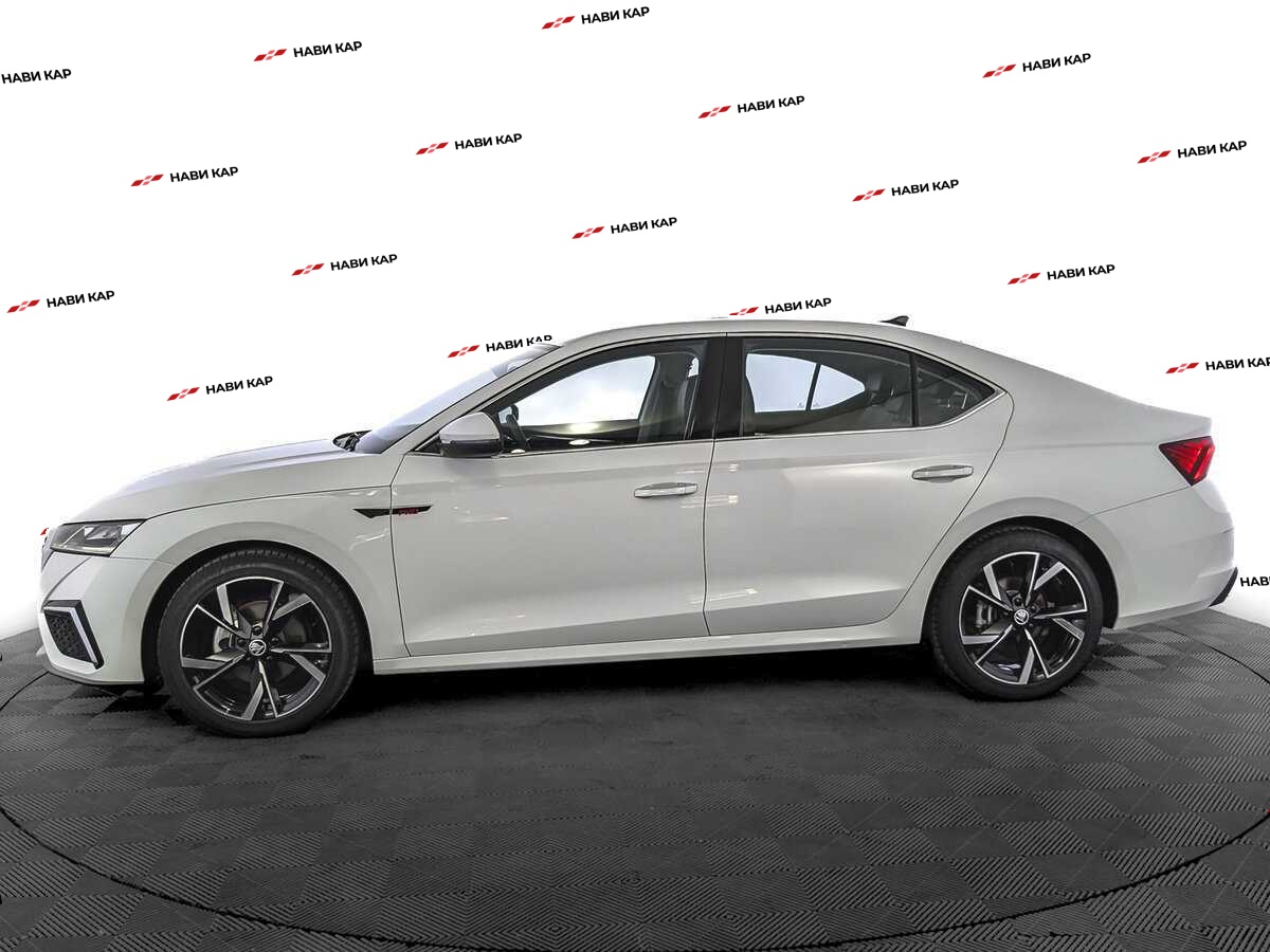 Skoda Octavia с пробегом — 2023 год. Фото: #7