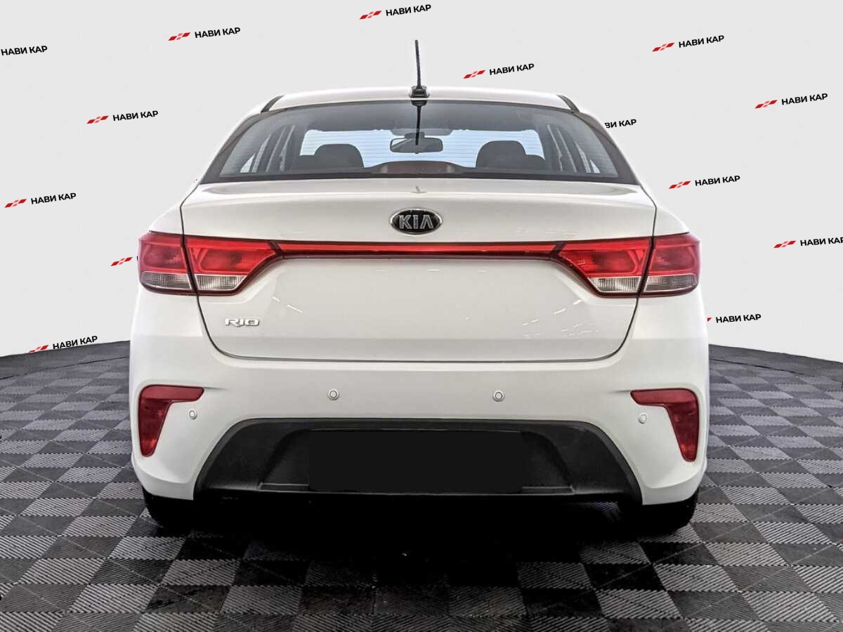 Kia Rio с пробегом — 2020 год. Фото: #5