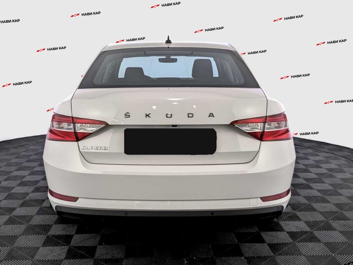 Skoda Superb с пробегом — 2021 год. Фото: #5