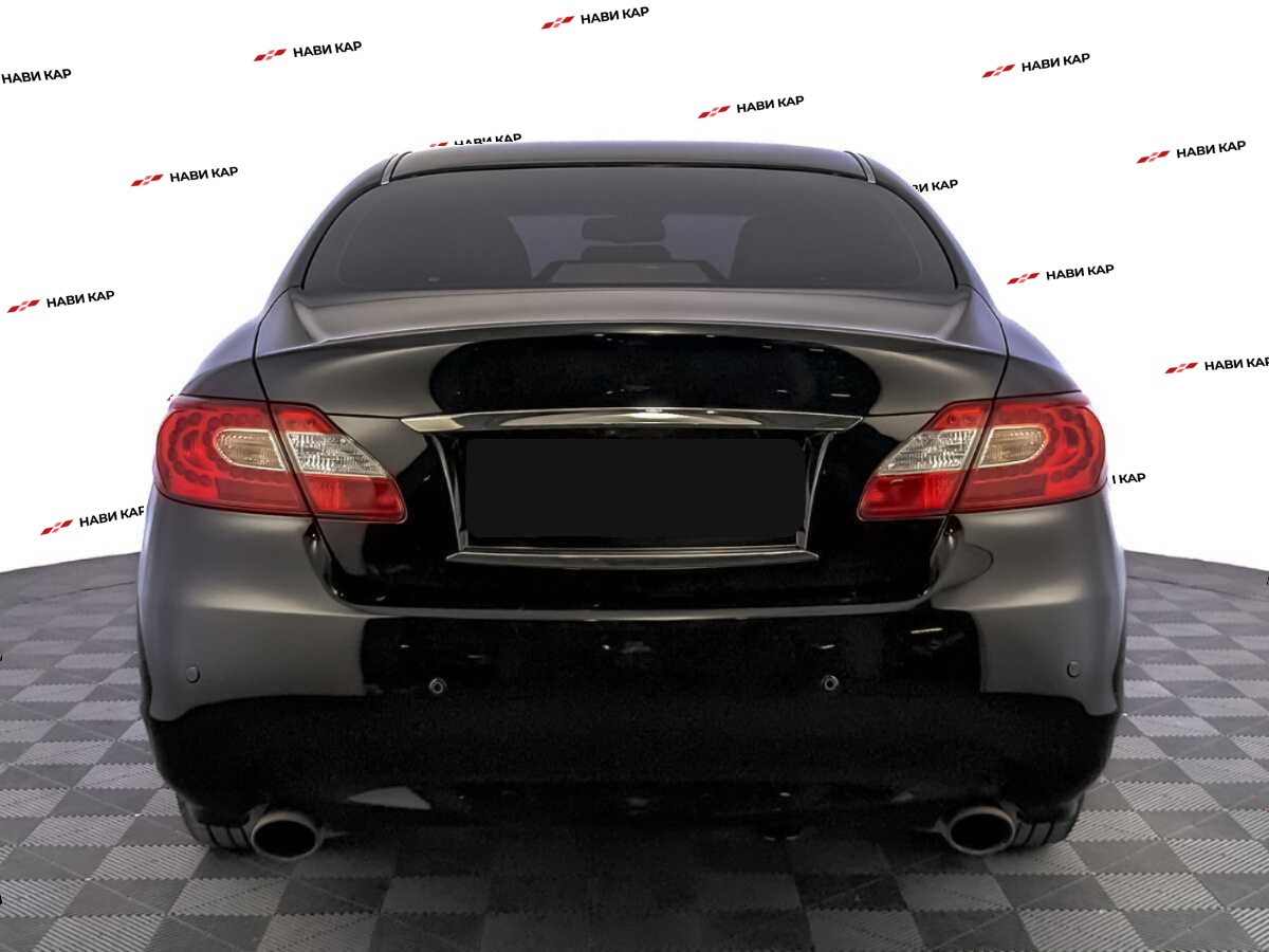 Infiniti Q70 с пробегом — 2014 год. Фото: #5