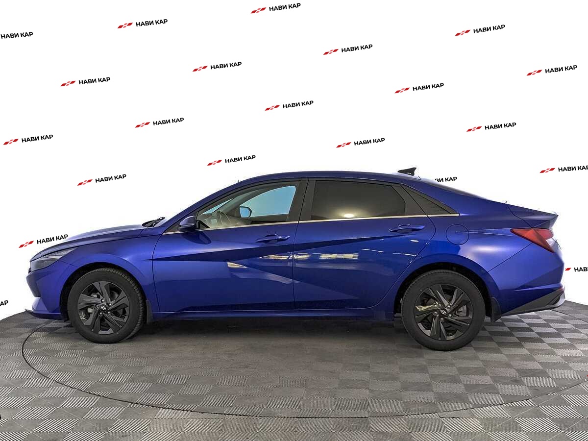 Hyundai Elantra с пробегом — 2021 год. Фото: #7