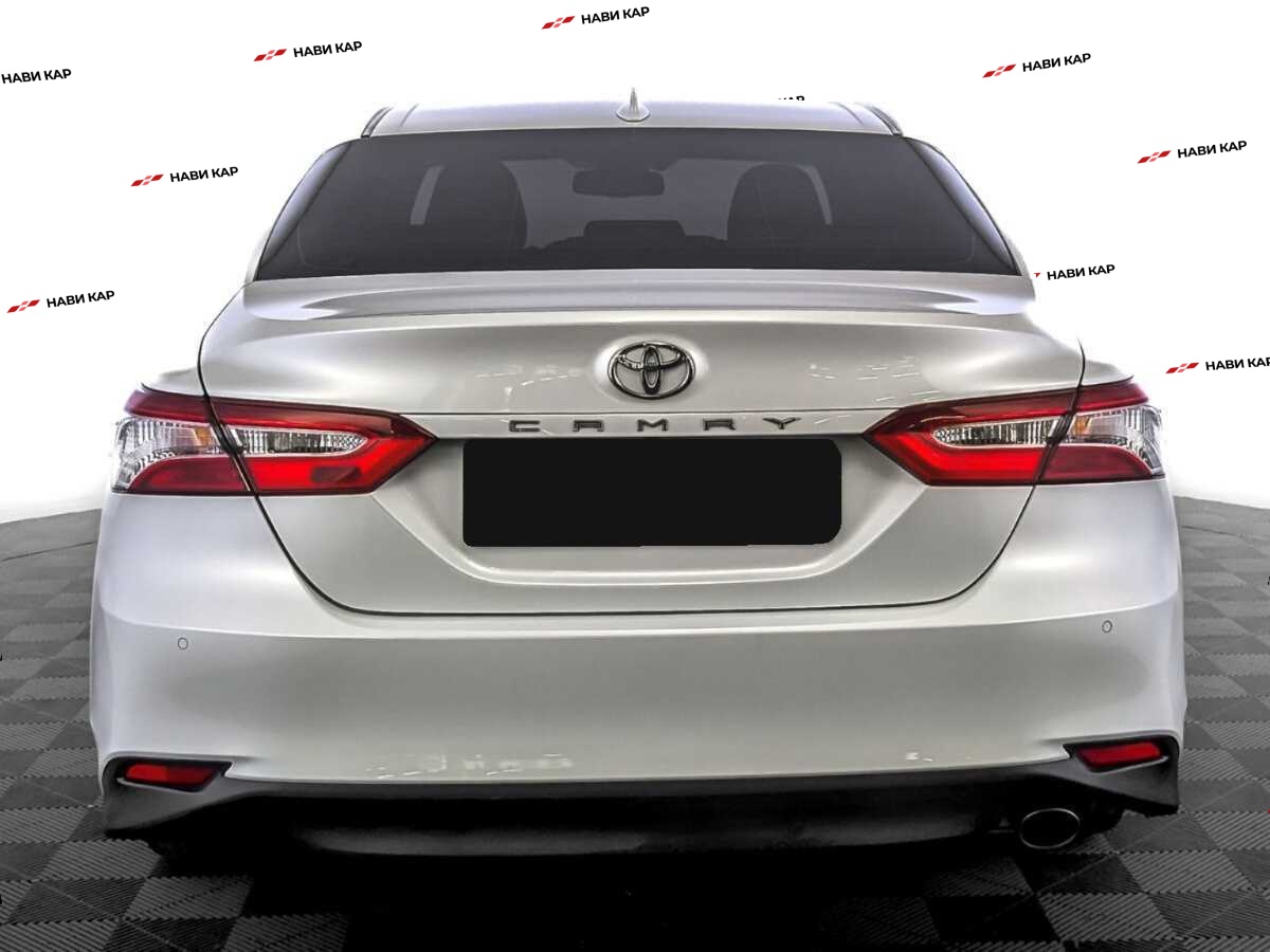 Toyota Camry с пробегом — 2021 год. Фото: #5