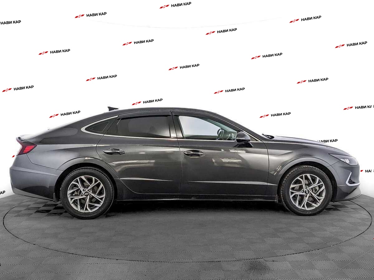 Hyundai Sonata с пробегом — 2021 год. Фото: #3