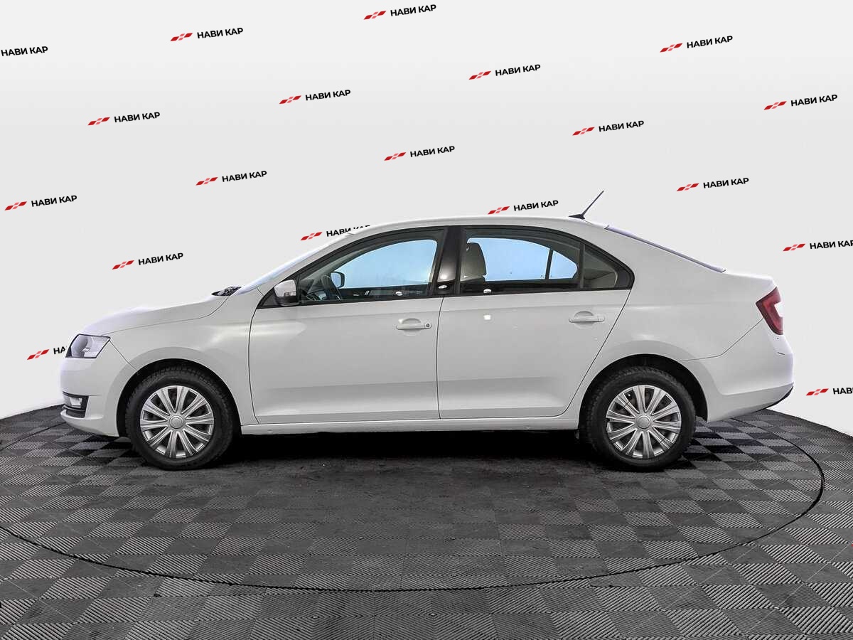 Skoda Rapid с пробегом — 2019 год. Фото: #7