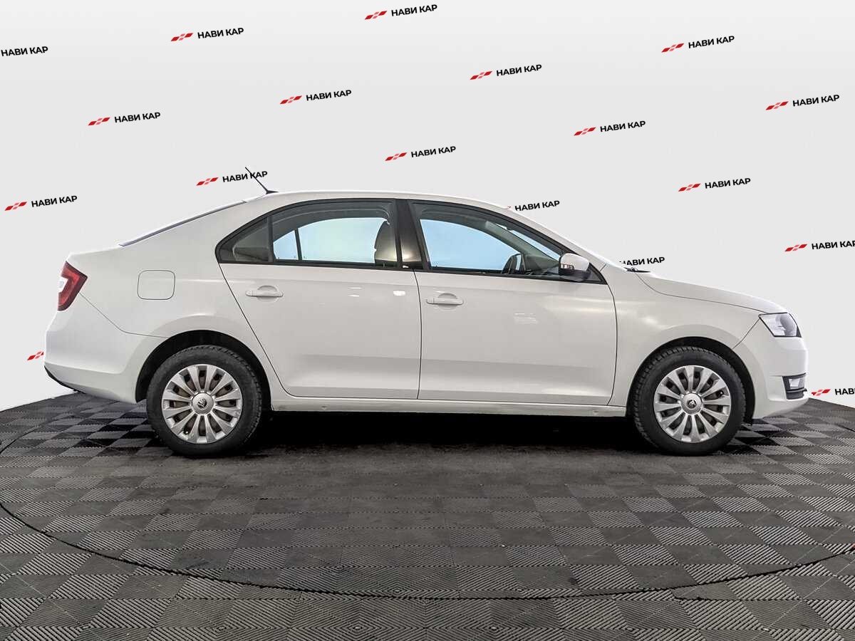 Skoda Rapid с пробегом — 2019 год. Фото: #3