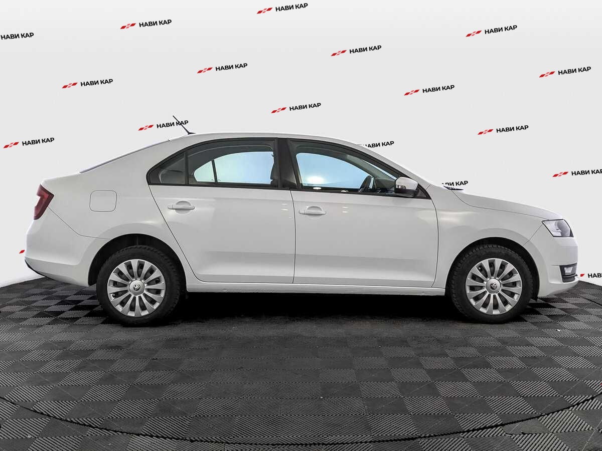 Skoda Rapid с пробегом — 2019 год. Фото: #3