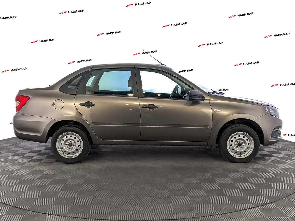 Lada (ВАЗ) Granta с пробегом — 2020 год. Фото: #3