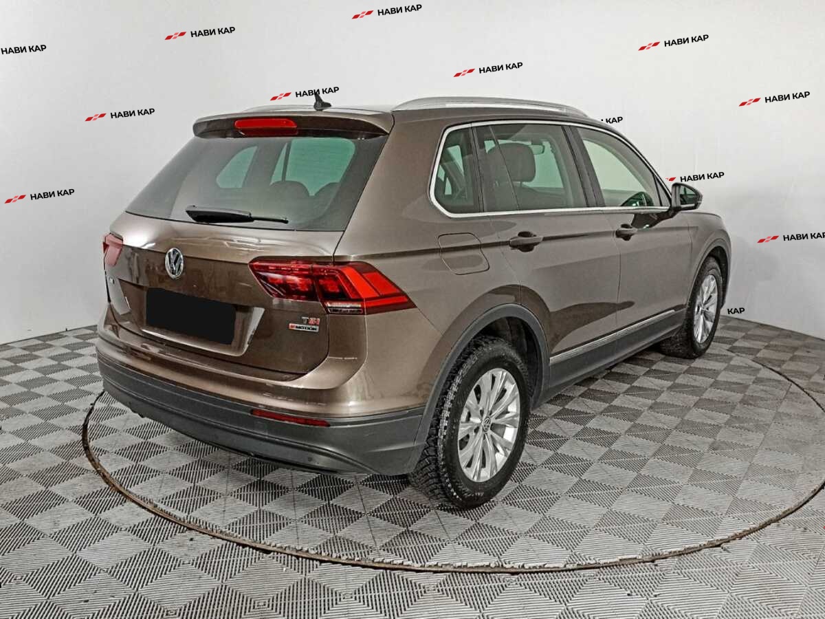 Volkswagen Tiguan с пробегом — 2017 год. Фото: #4
