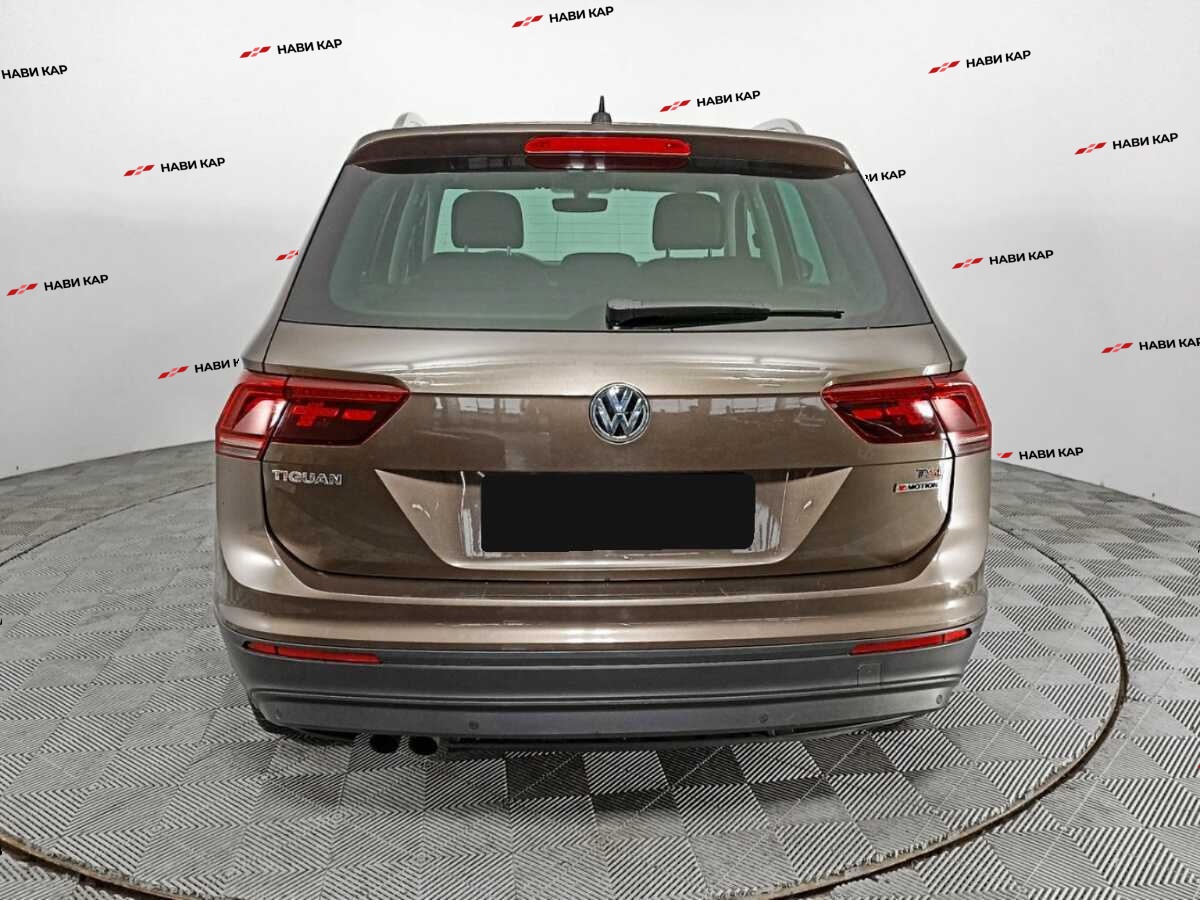 Volkswagen Tiguan с пробегом — 2017 год. Фото: #5