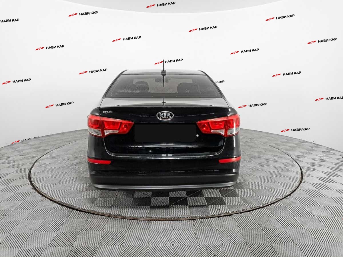Kia Rio с пробегом — 2017 год. Фото: #5