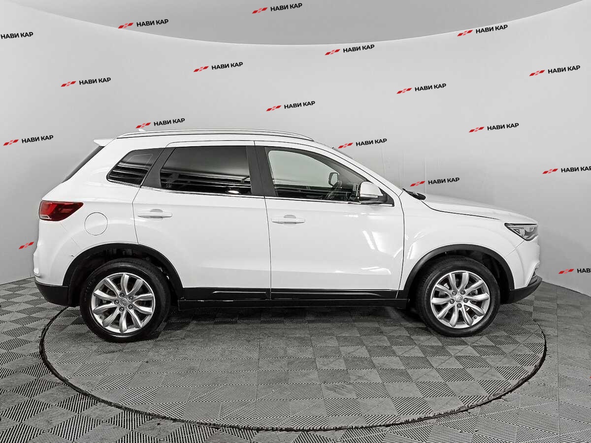 FAW Besturn X40 с пробегом — 2020 год. Фото: #3