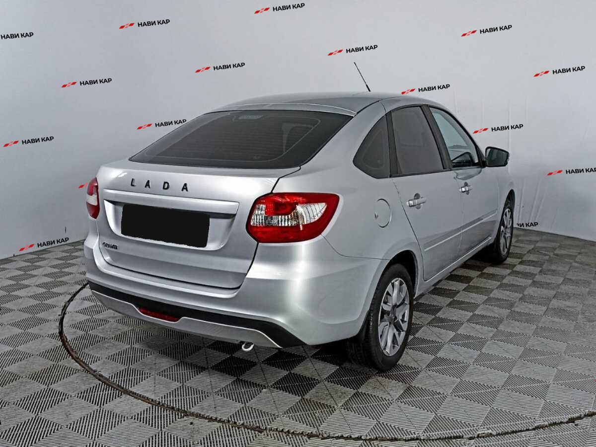 Lada (ВАЗ) Granta с пробегом — 2023 год. Фото: #4
