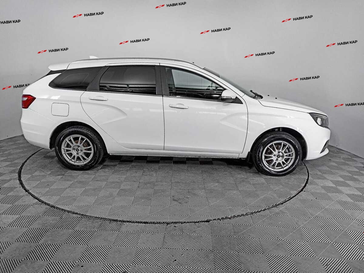 Lada (ВАЗ) Vesta с пробегом — 2021 год. Фото: #3