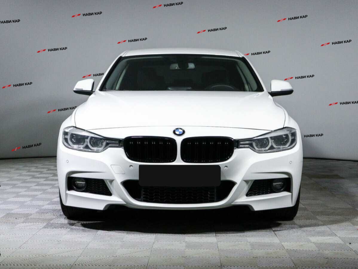 BMW 3 серии с пробегом — 2016 год. Фото: #1