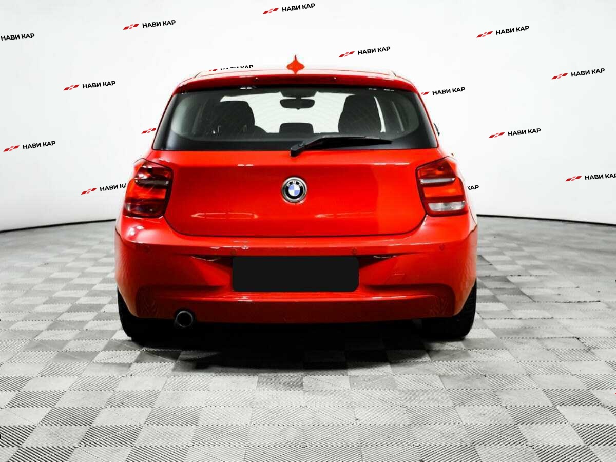 BMW 1 серии с пробегом — 2012 год. Фото: #5