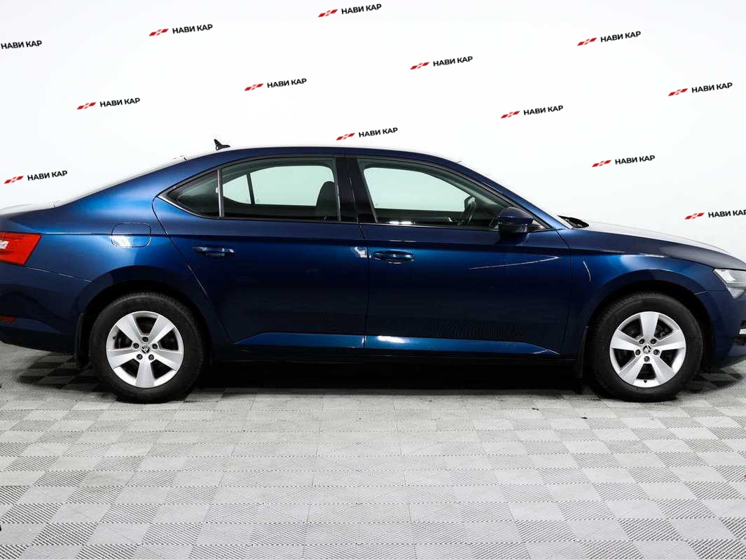 Skoda Superb с пробегом — 2020 год. Фото: #3