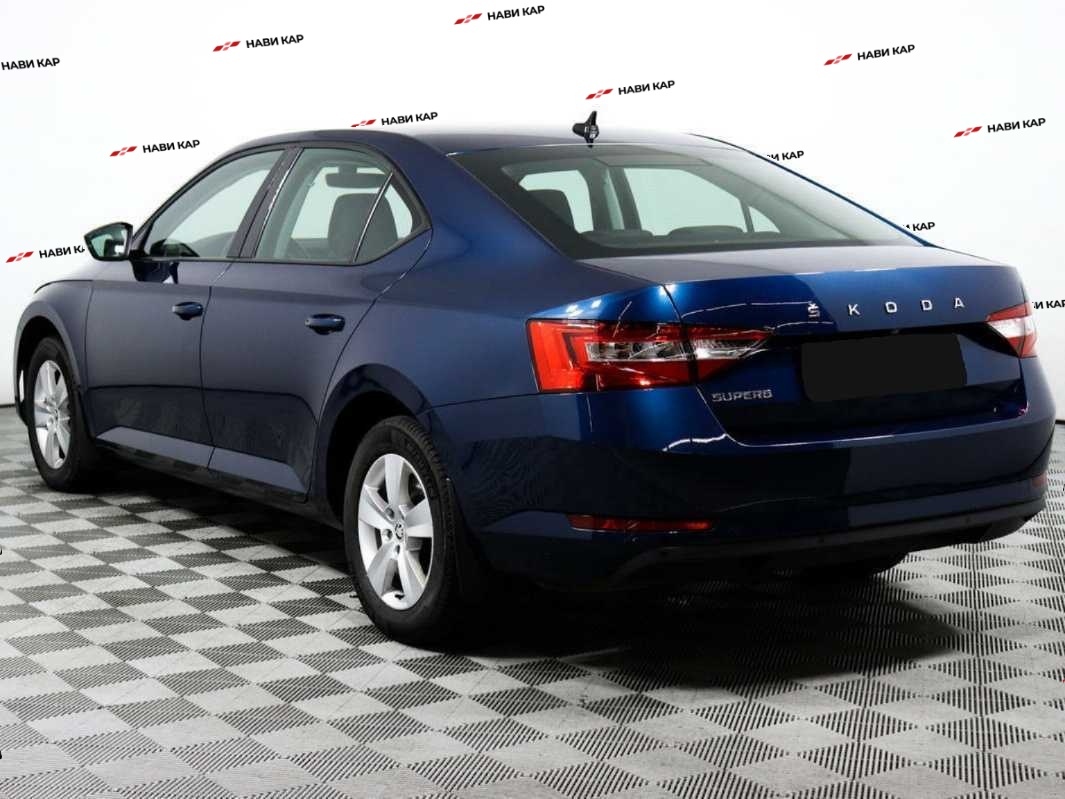 Skoda Superb с пробегом — 2020 год. Фото: #6