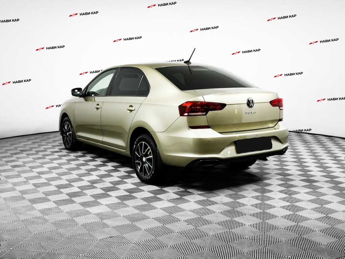 Volkswagen Polo с пробегом — 2021 год. Фото: #6
