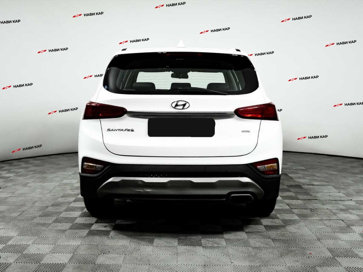 Hyundai Santa Fe с пробегом — 2019 год. Фото: #4