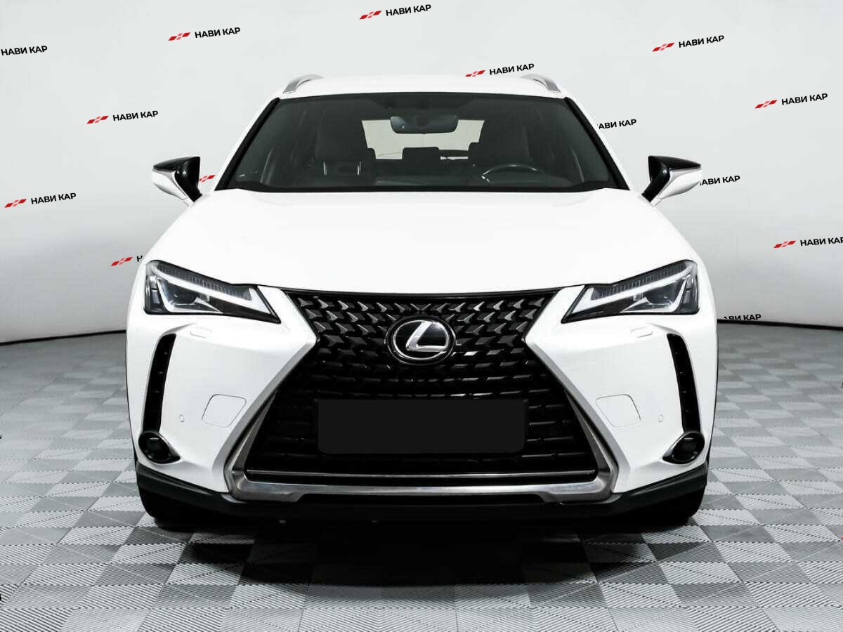 Lexus UX с пробегом — 2021 год. Фото: #1