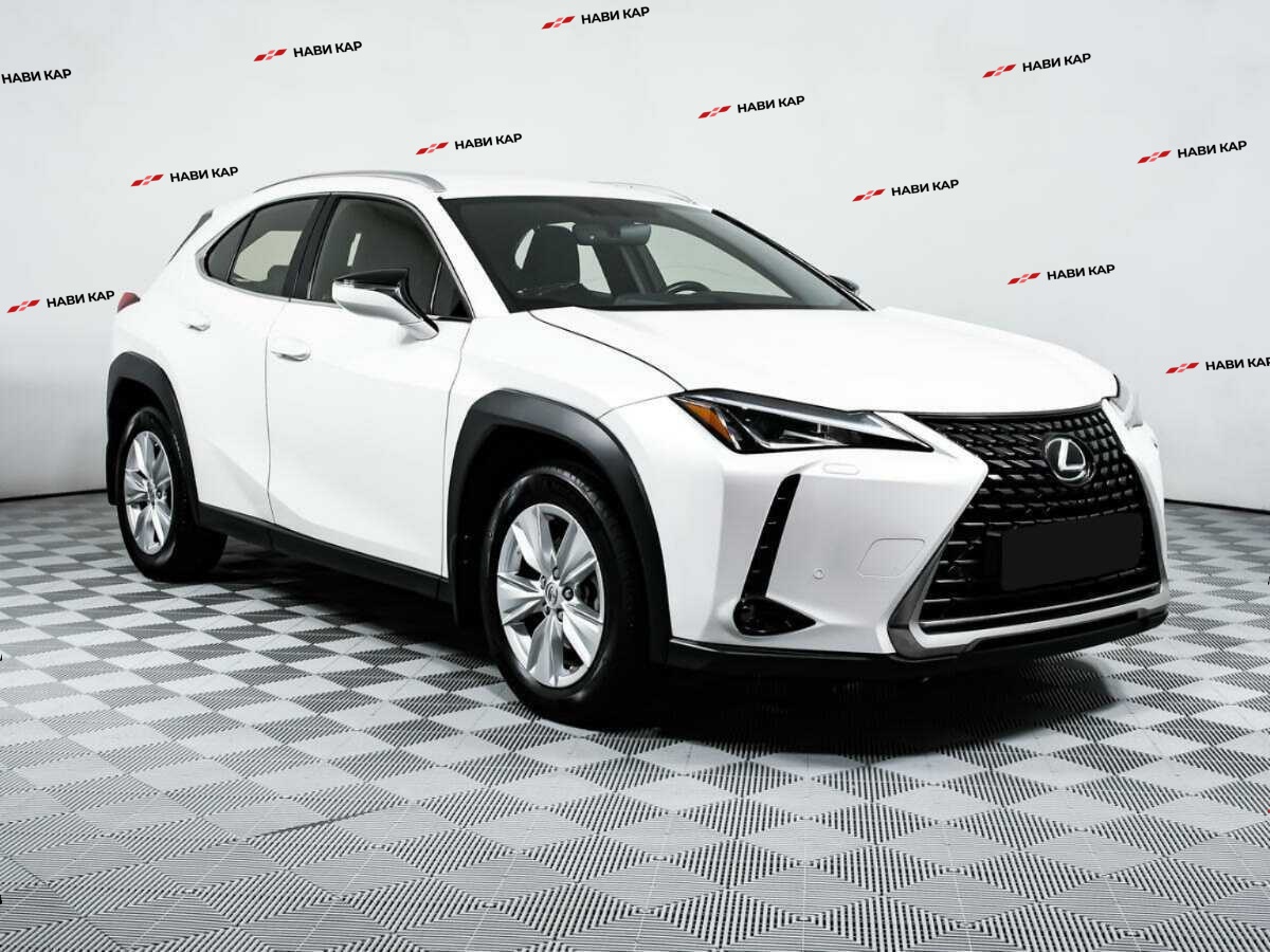 Lexus UX с пробегом — 2021 год. Фото: #2