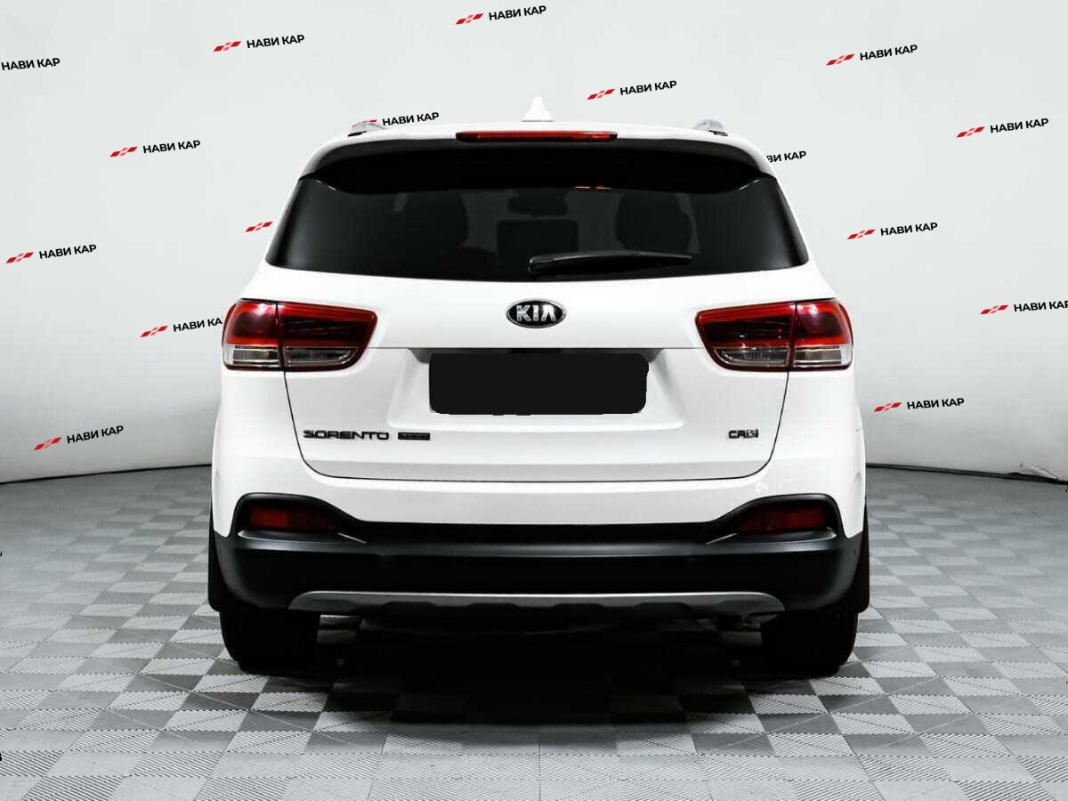 Kia Sorento с пробегом — 2016 год. Фото: #4