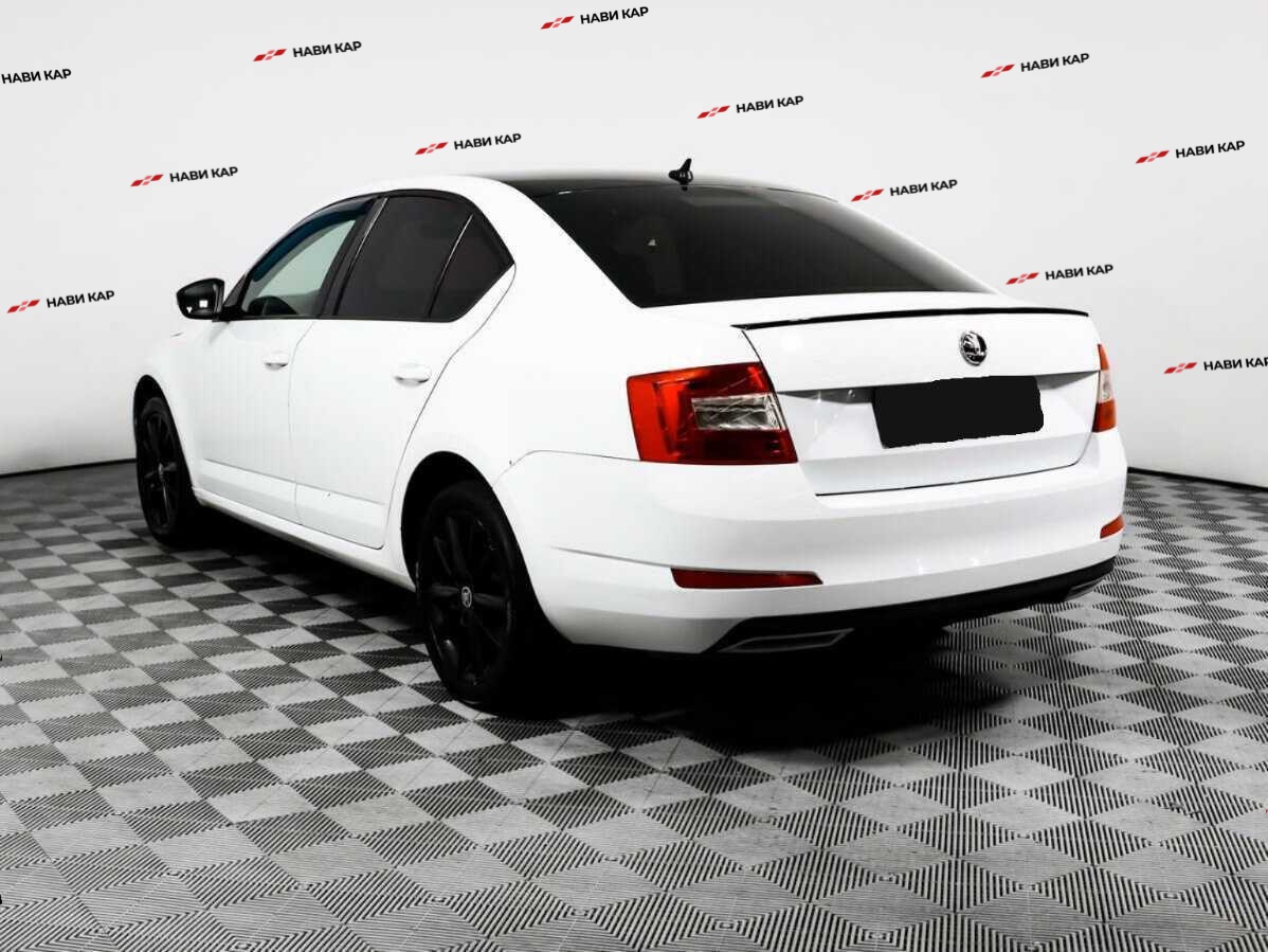 Skoda Octavia с пробегом — 2016 год. Фото: #6