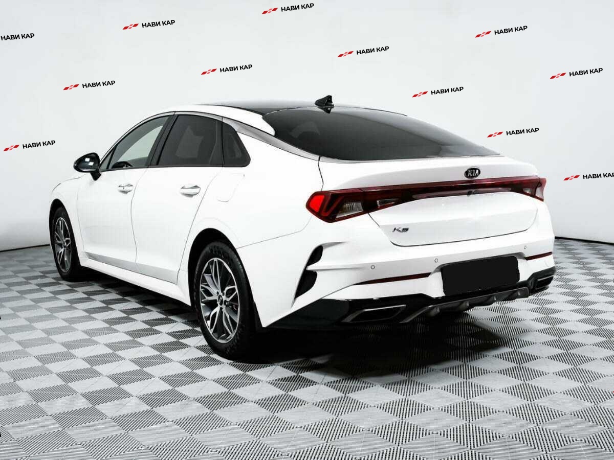Kia K5 с пробегом — 2020 год. Фото: #6