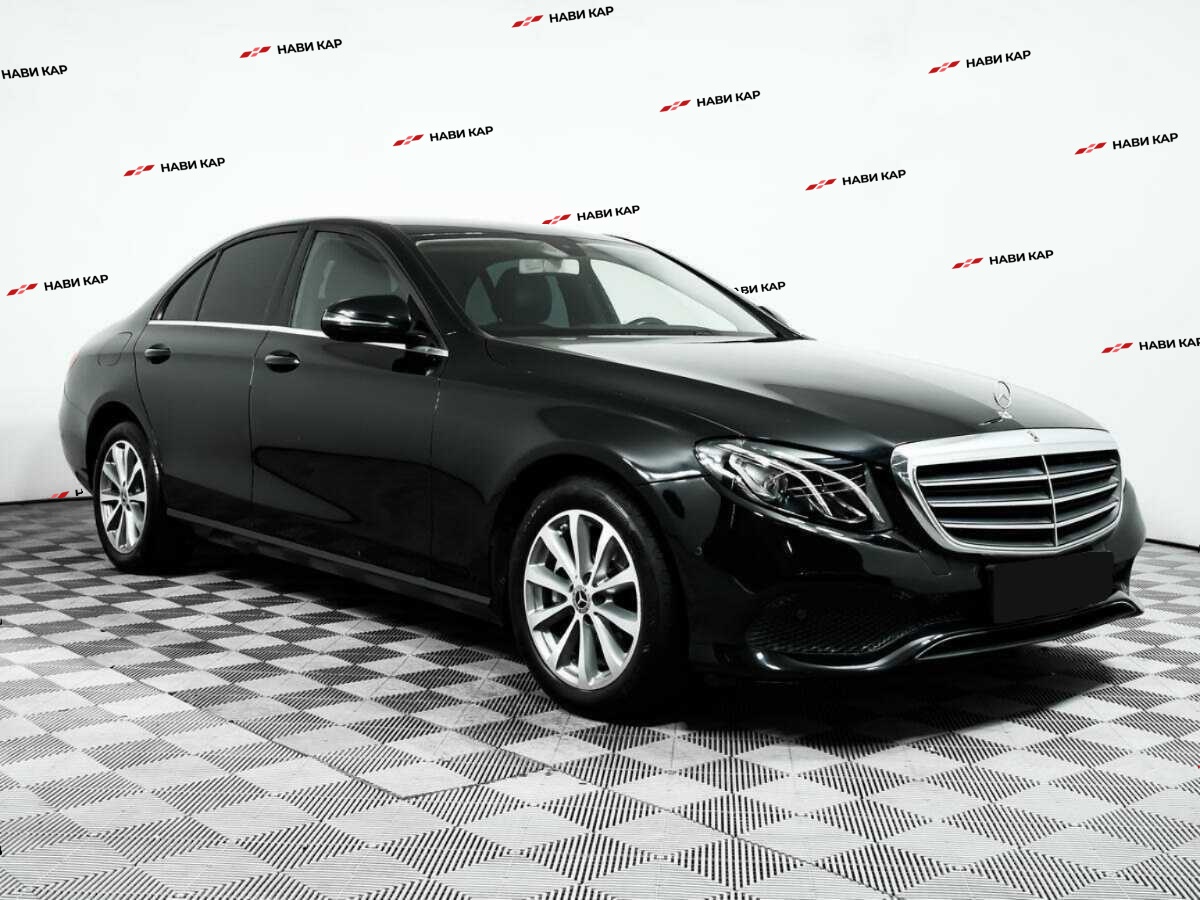 Mercedes-Benz E-Класс с пробегом — 2019 год. Фото: #2