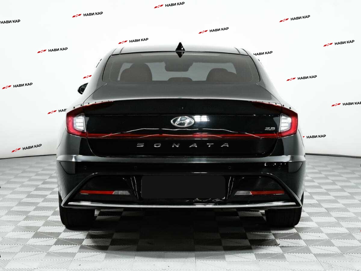 Hyundai Sonata с пробегом — 2021 год. Фото: #5