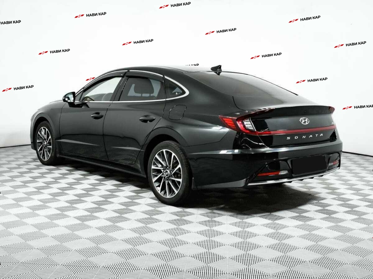 Hyundai Sonata с пробегом — 2021 год. Фото: #6