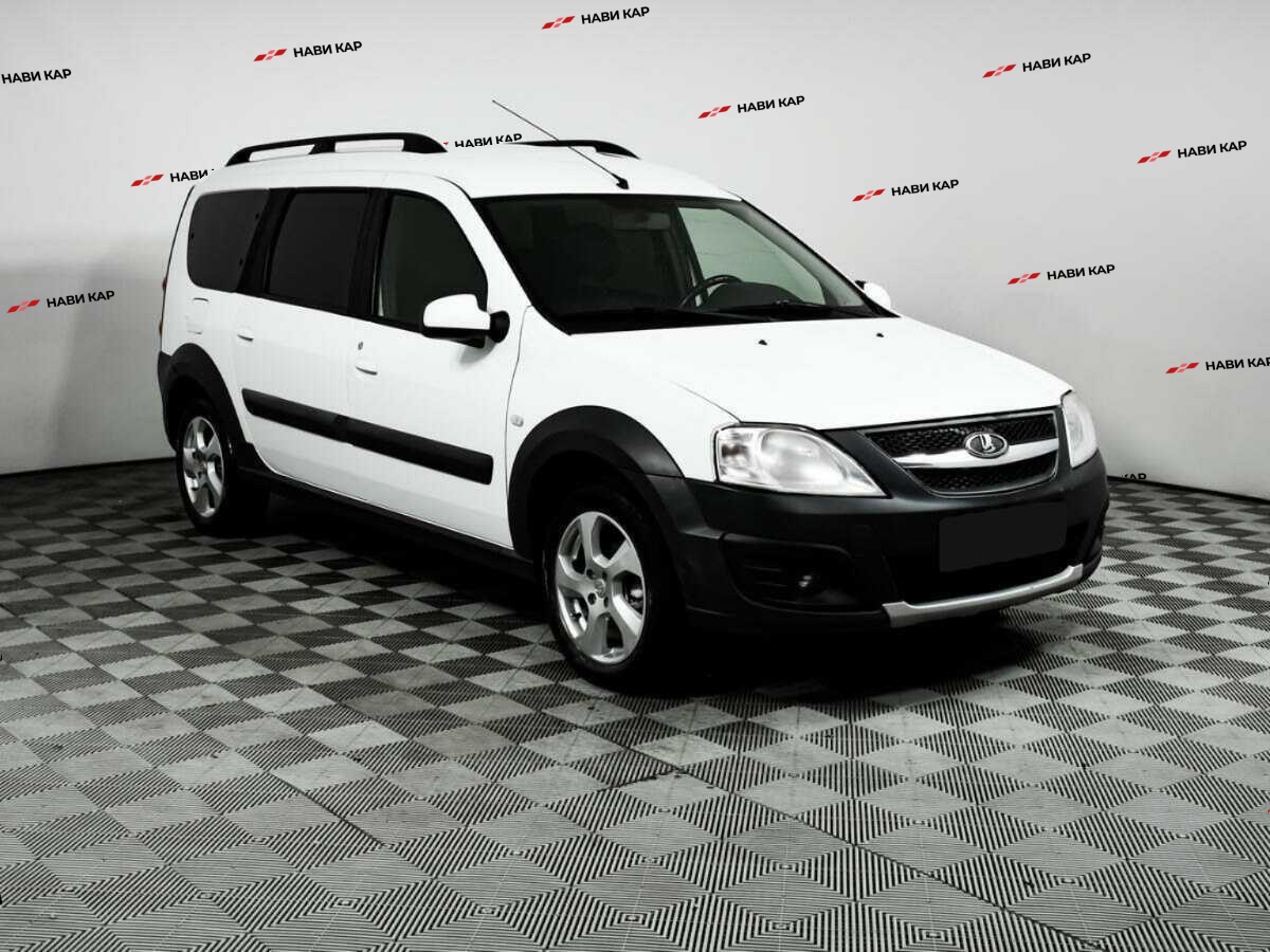 Lada (ВАЗ) Largus с пробегом — 2018 год. Фото: #2